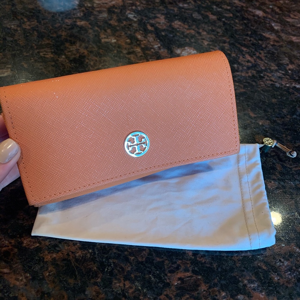 Tory Burch Sunglasses Case and Bag